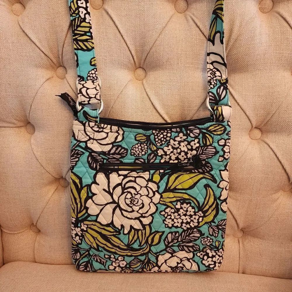Vera Bradley Multi Color Crossbody Bag with Matching ID  Zippy wallet